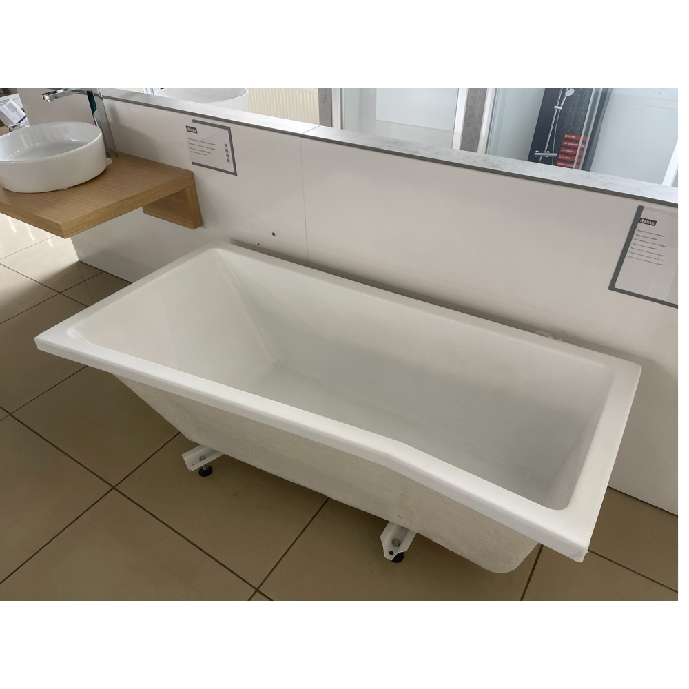 Асимметричная ванна BEHAPPY II 150x75 R с панелью C991000000+CZ99100A00+B21200000N+CY94000000 (выставочный образец, повреждена упаковка)