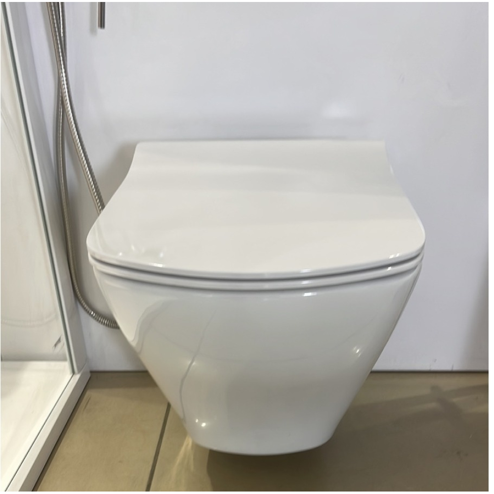 Подвесной унитаз Ravak WC Classic RimOff + Сиденье Сиденье для унитаза с крышкой WC Classic Slim RimOff, X01671+X01673